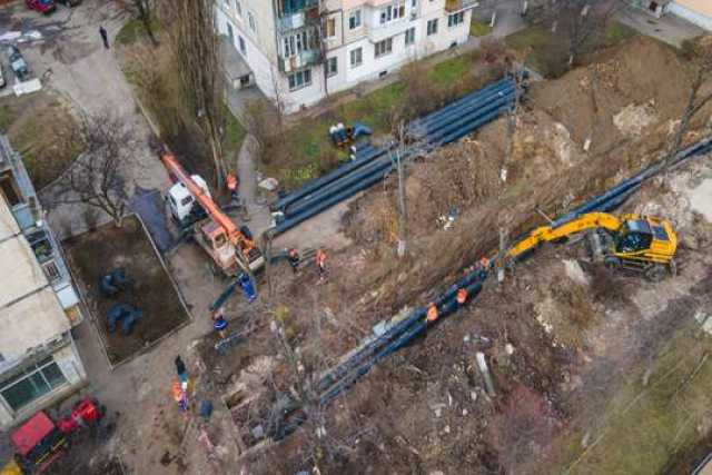 В Киеве заменили первые устаревшие сети в этом году