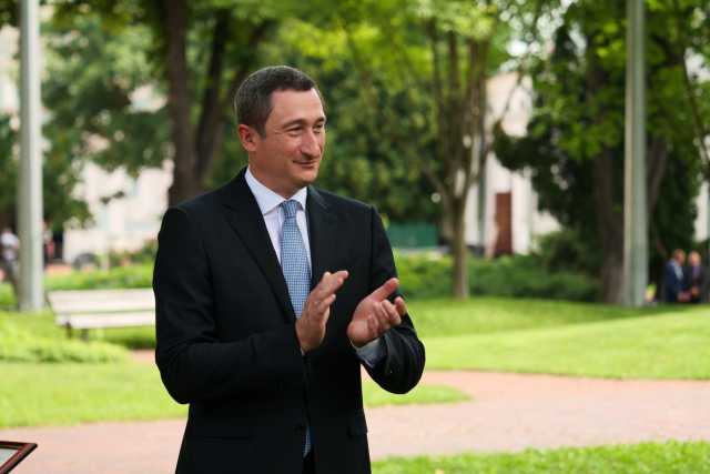 Привітання Міністра Олексія Чернишова з Днем будівельника